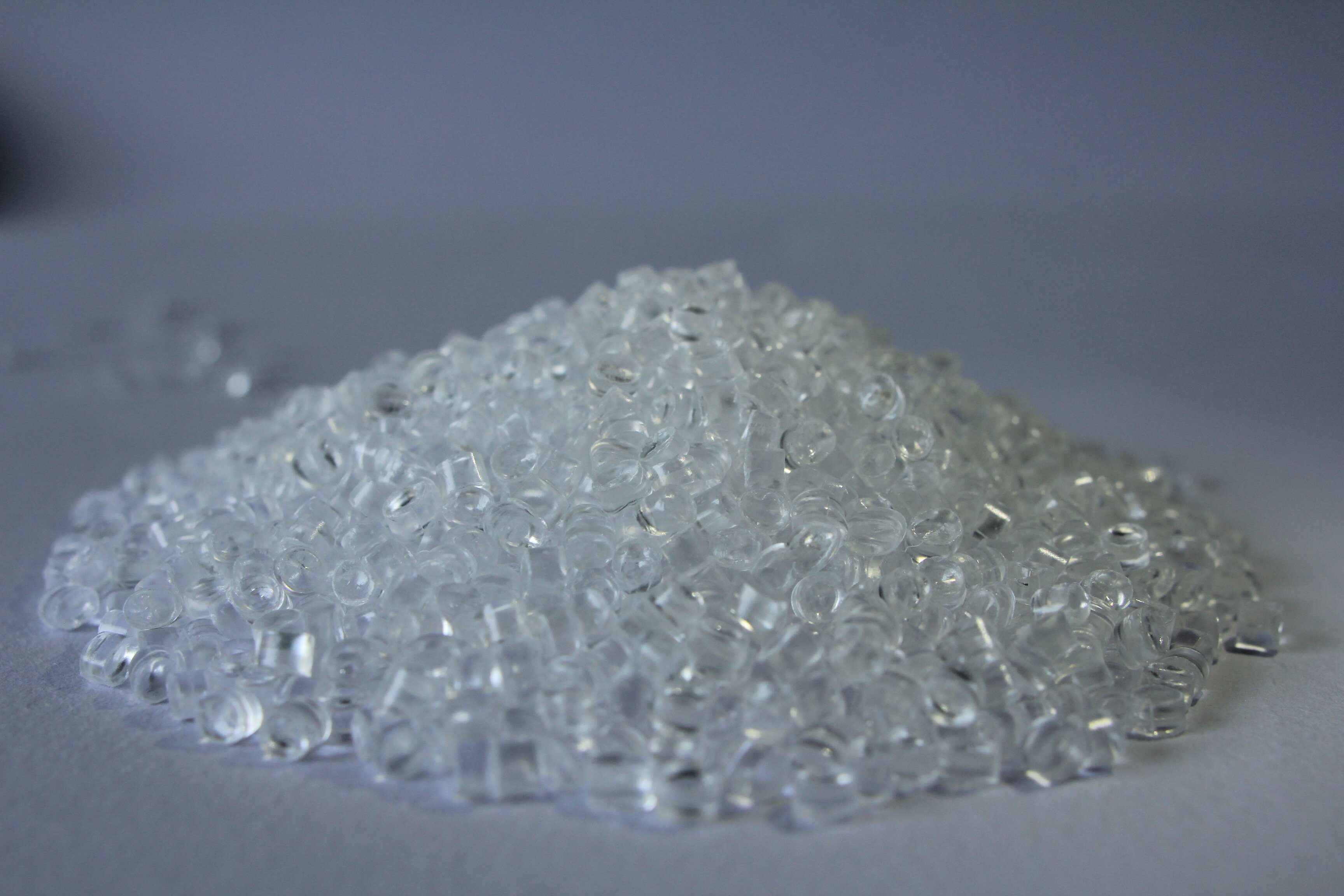 鎮(zhèn)江奇美GPPS塑料價格行情，青島中新華美為您報價!