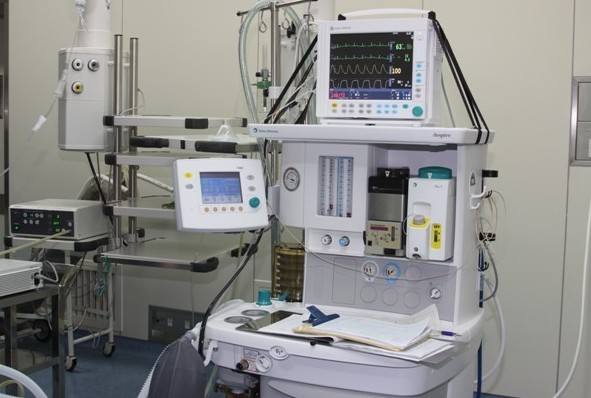 醫(yī)用呼吸機(jī)原材料是什么--阻燃ABS塑料顆粒